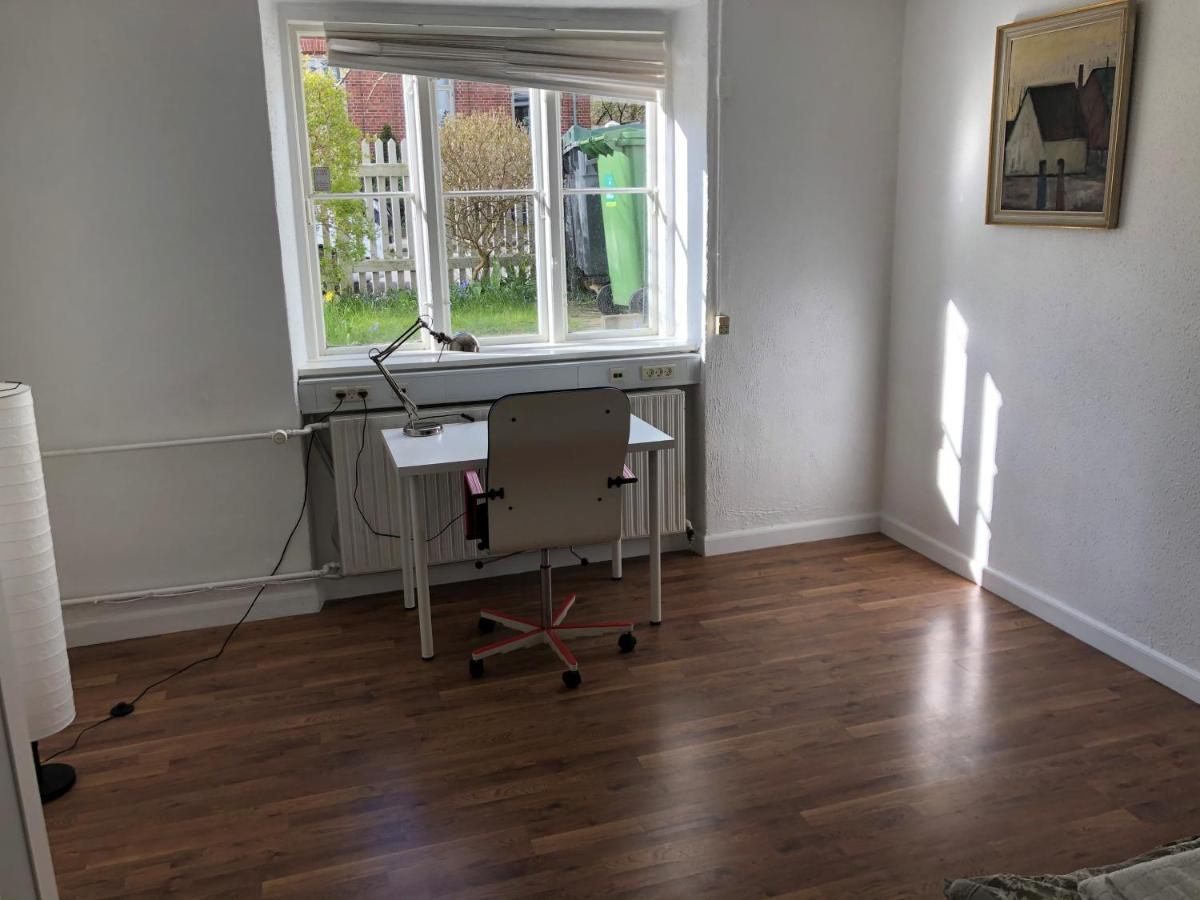 Rooms In Quiet White Villa Apartment Hortensiavej 8 On Frederiksberg C Copenhague Exterior foto