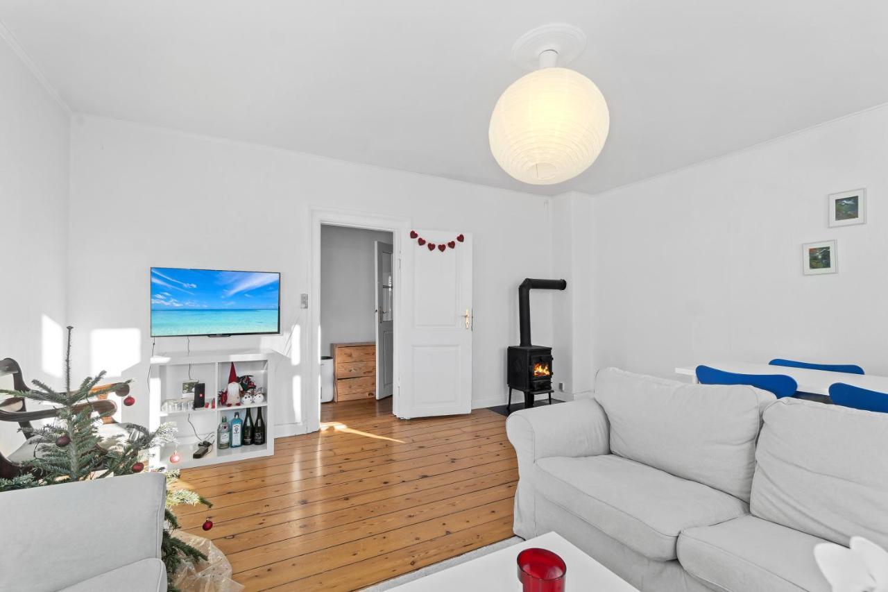 Rooms In Quiet White Villa Apartment Hortensiavej 8 On Frederiksberg C Copenhague Exterior foto
