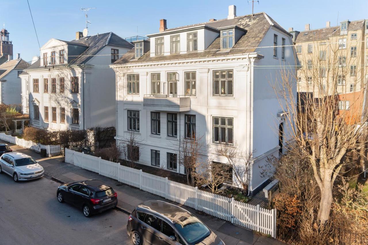 Rooms In Quiet White Villa Apartment Hortensiavej 8 On Frederiksberg C Copenhague Exterior foto